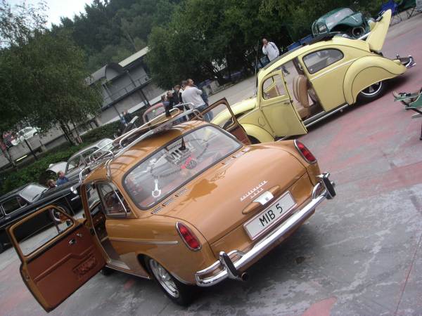 men in black setup BBB